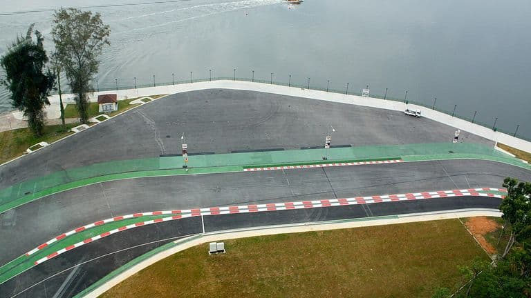 Bocht van Marina Bay Street Circuit bij Singapore Flyer