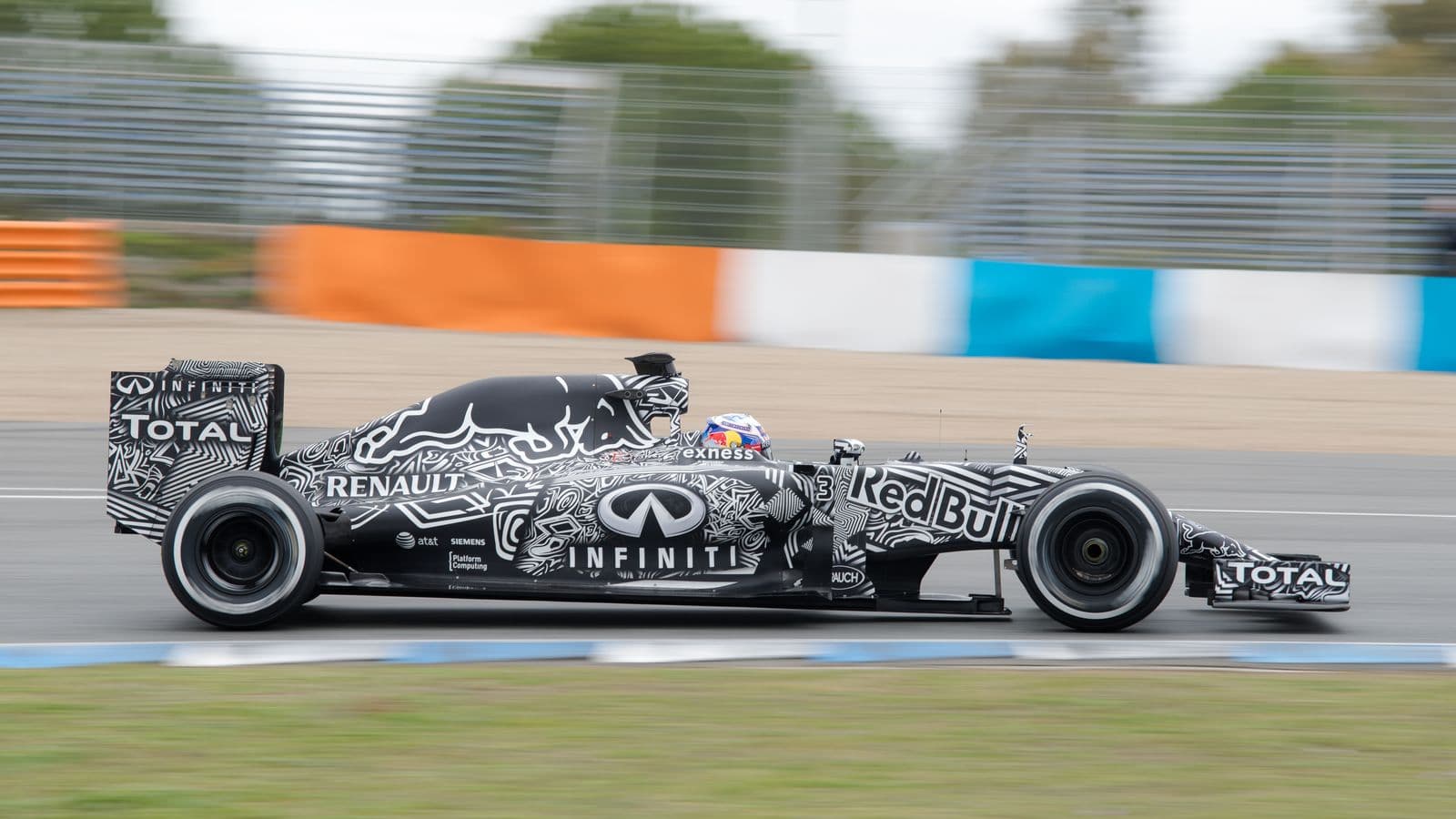 Red Bull Racing Formule 1-auto op het circuit